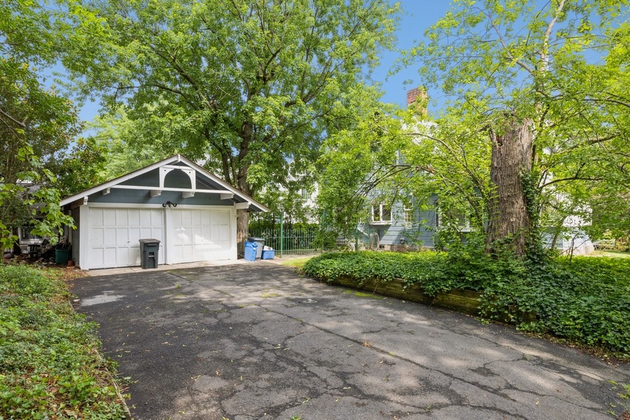 20 Brookway Nutley, NJ