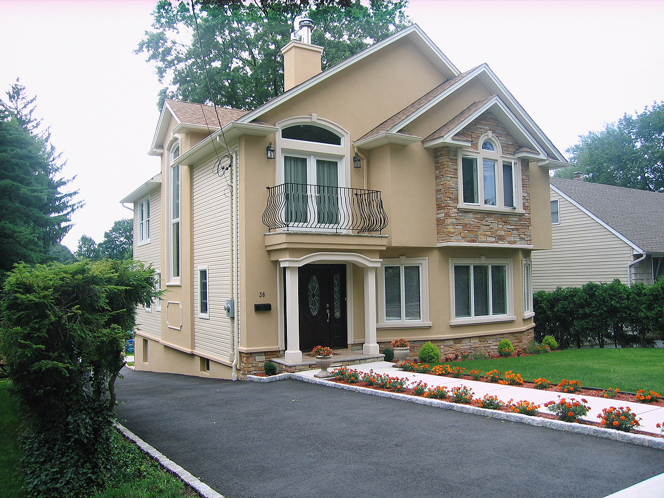 Open House in Nutley 38 Cathedral Ave. Sunday from 1 to 4 PM