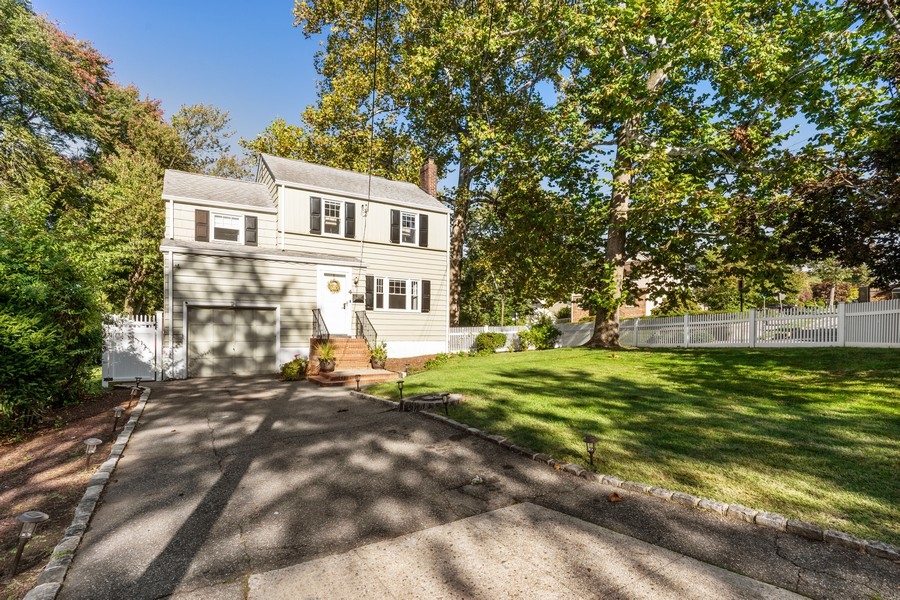 4 Enclosure Nutley NJ