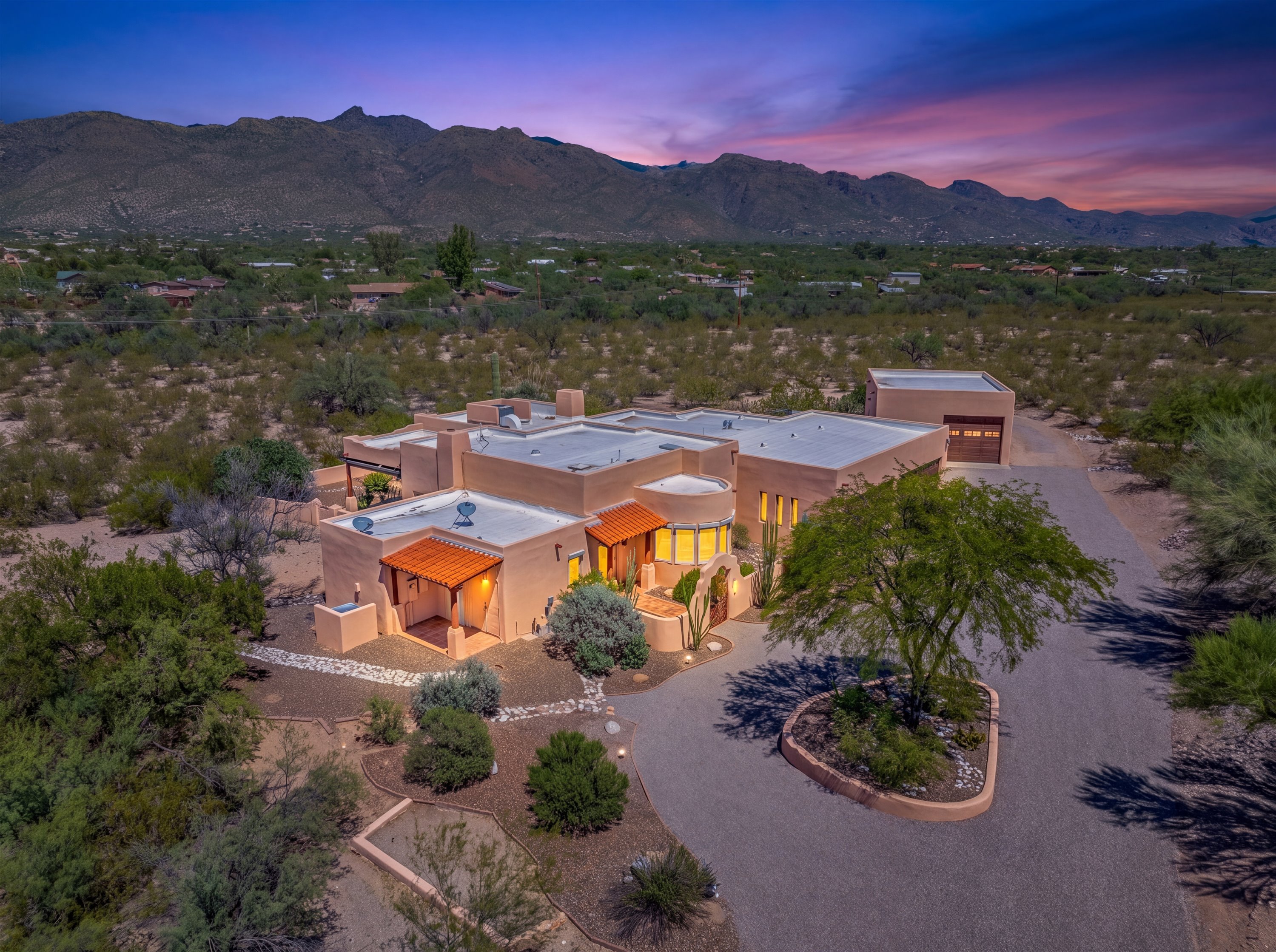 A distinctive Southwestern retreat surrounded by the natural beauty of Northeast Tucson.