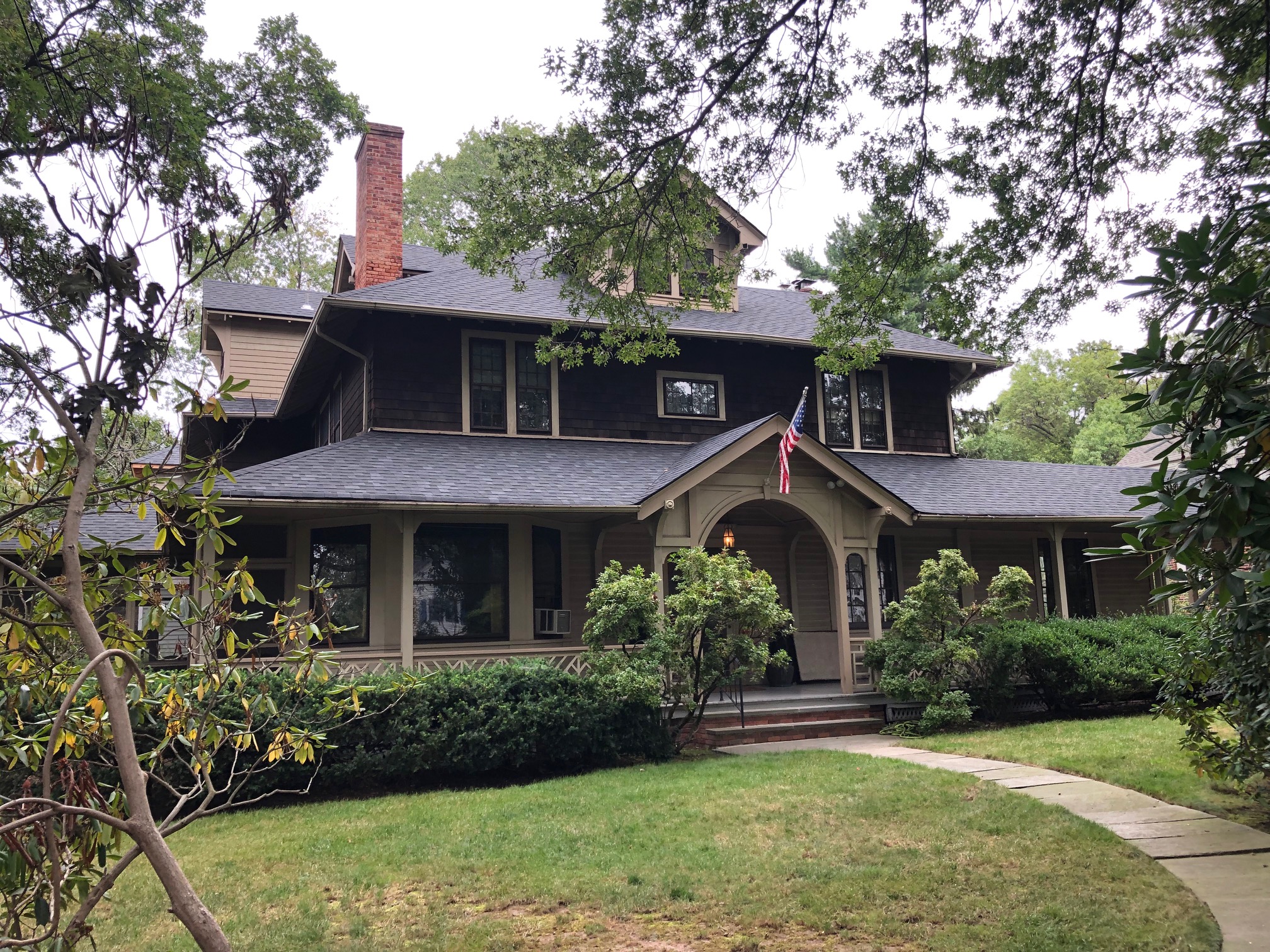 232 High St in Nutley NJ