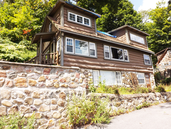 Lakefront Homes in West Milford NJ