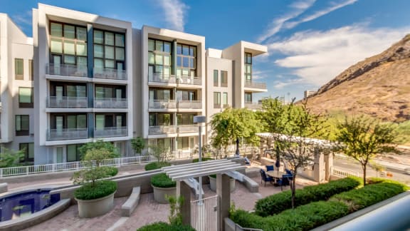 Tempe Waterfront living DeniseVDB.com