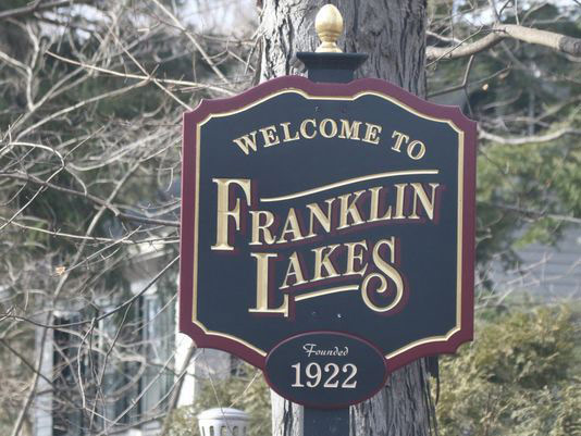 Neighborhood Guide Of Franklin Lakes