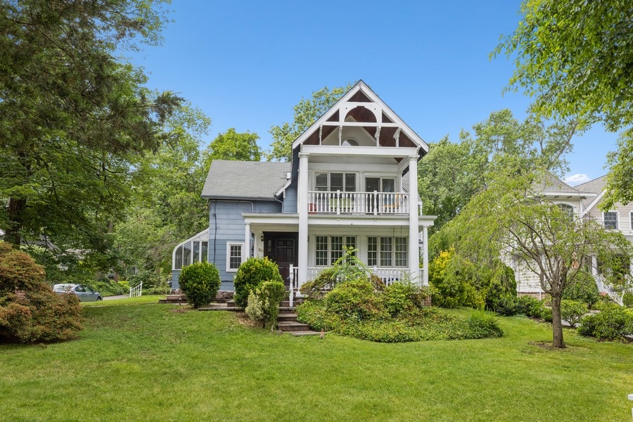 Official Listing 20 Brookway Nutley New Jersey