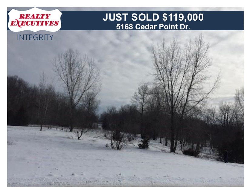 5168 Cedar Point Dr-Sold